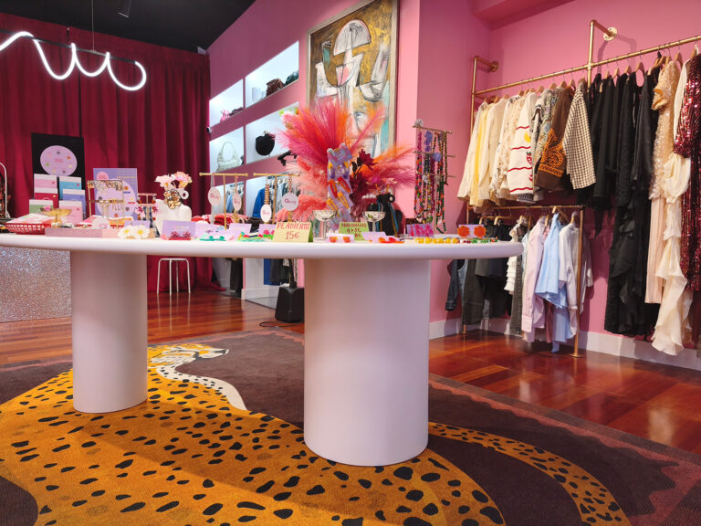 ropa y complementos de mujer en la tienda Gilda Crush